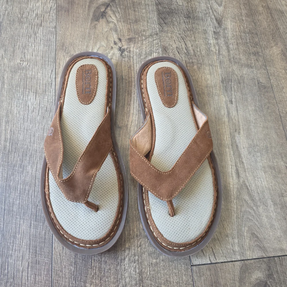 Born Brown Leather Upper Sandals Men Size 11
